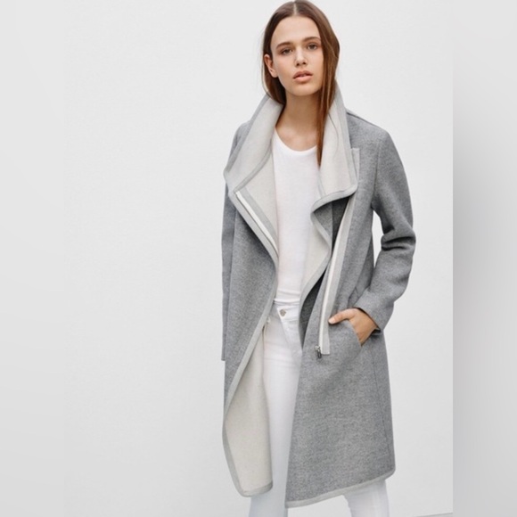 Aritzia Babaton Atelier Cormac Coat 96% Wool Tan Colour Size Extra Small - Picture 2 of 16